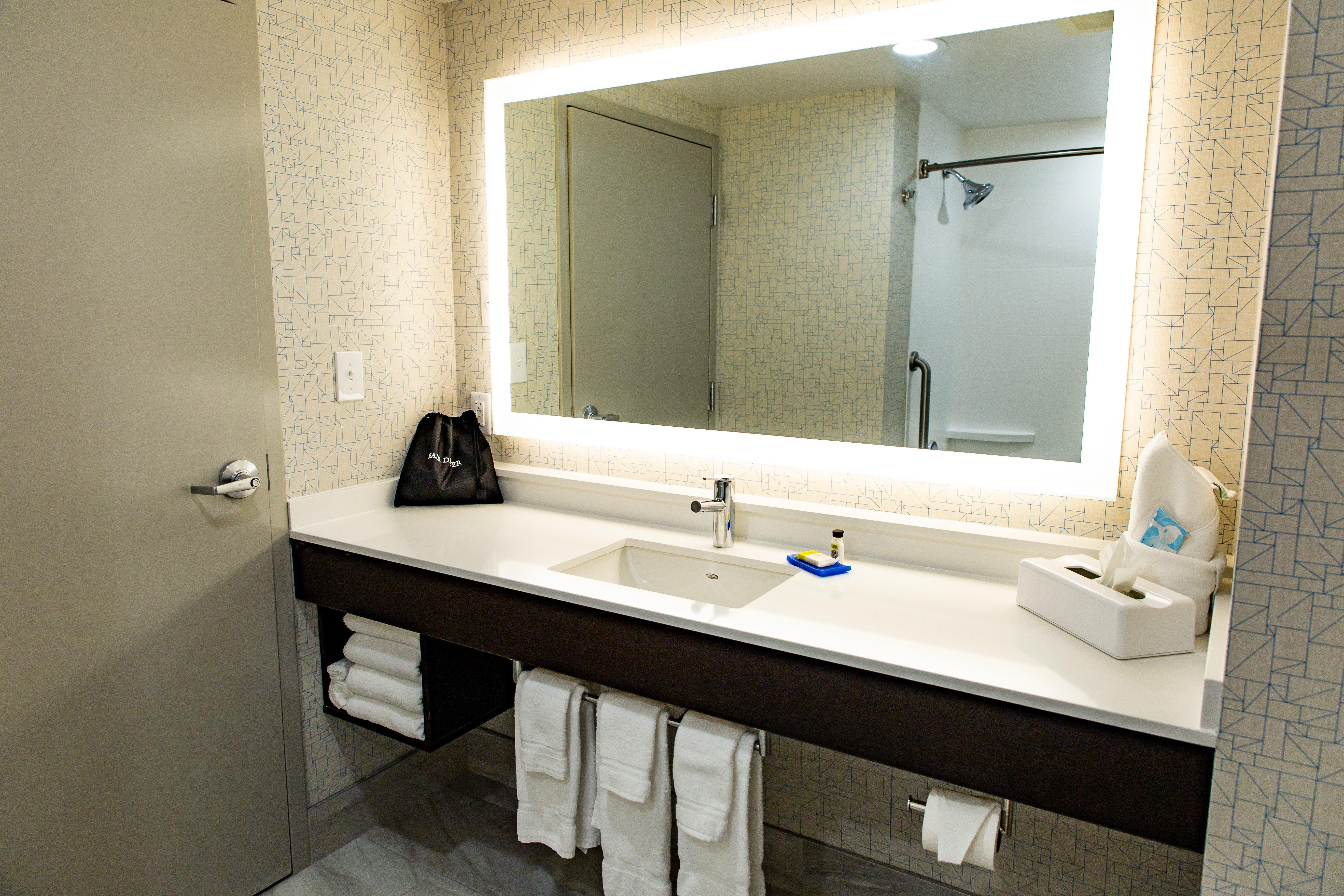 Holiday Inn Express - Columbus - Dublin By Ihg Екстериор снимка