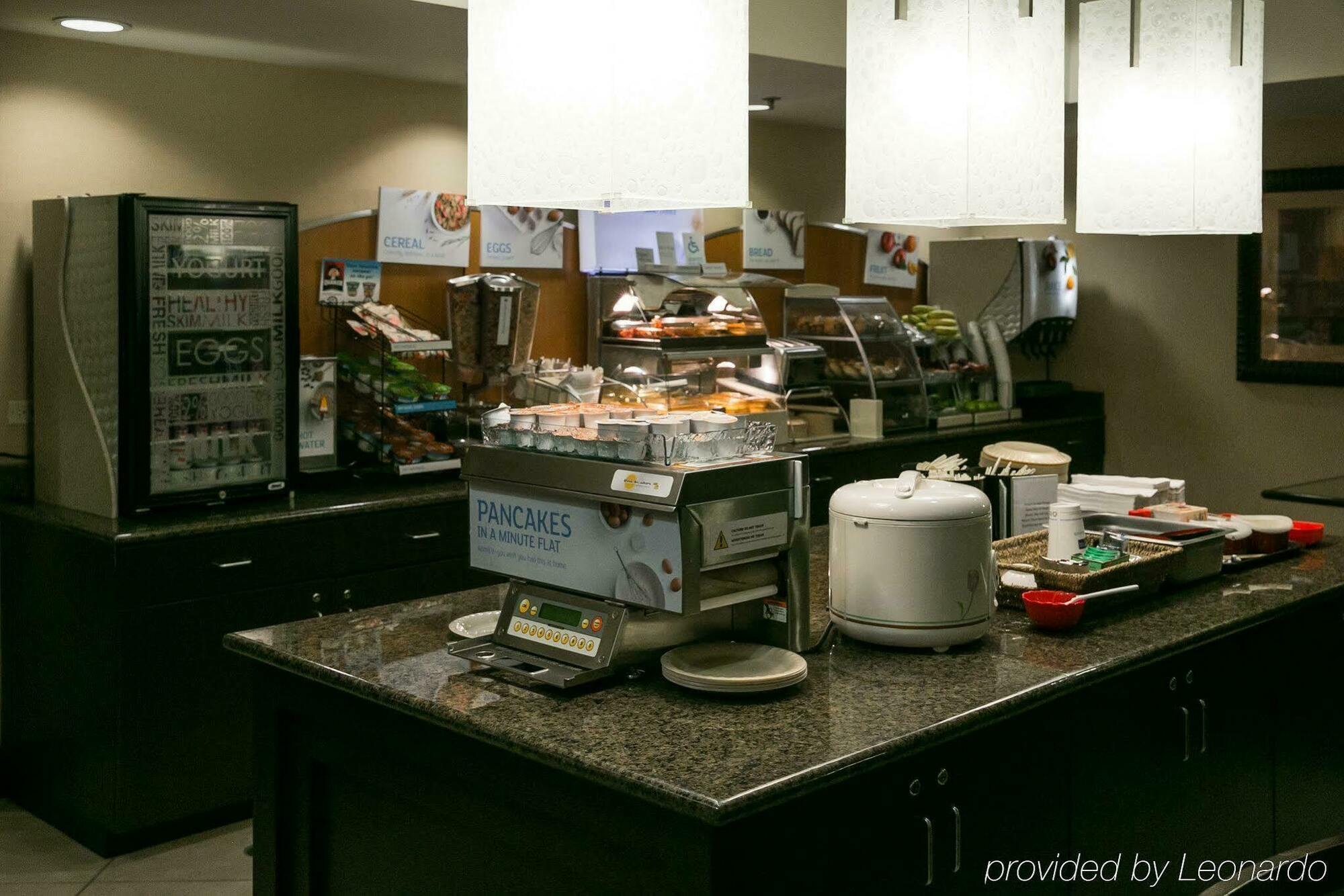 Holiday Inn Express - Columbus - Dublin By Ihg Екстериор снимка